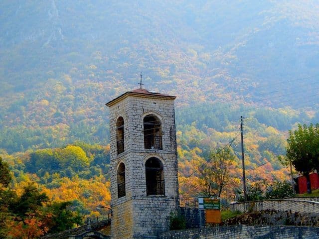 Photo of a church in Zagori.